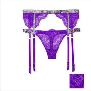 Victoria’s Secret VERY SEXY Shine Strap Lace Garter Belt &Thong